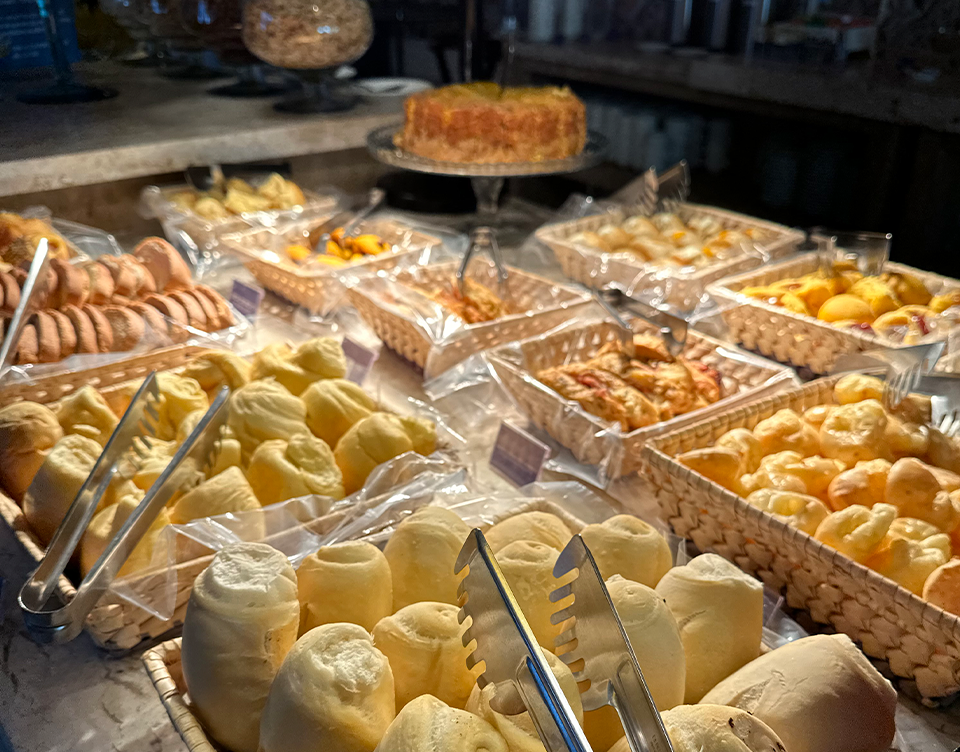 A Experiência Gastronômica no Hotel Ilhas daGrécia: Comece o Dia com Nosso Delicioso Café daManhã